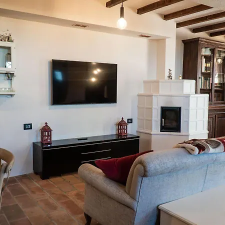 Casale Gambini Apartment